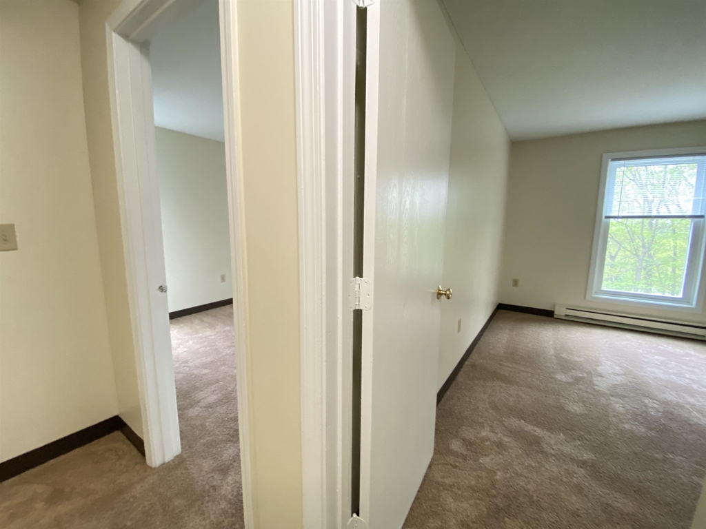 167 Eastern - Photo 23