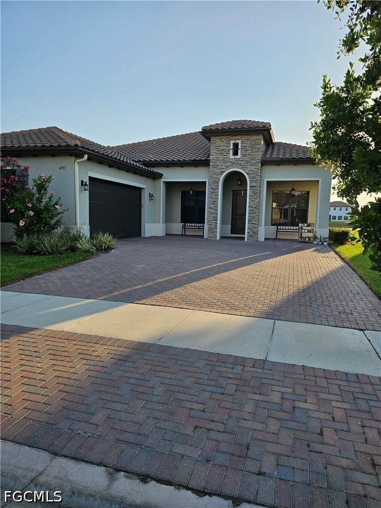 4957 Corrado Avenue - Photo 0