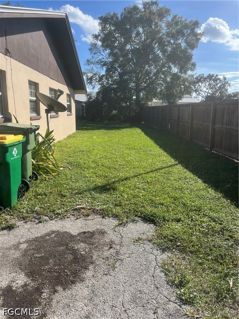 345 3rd Avenue - Photo 1