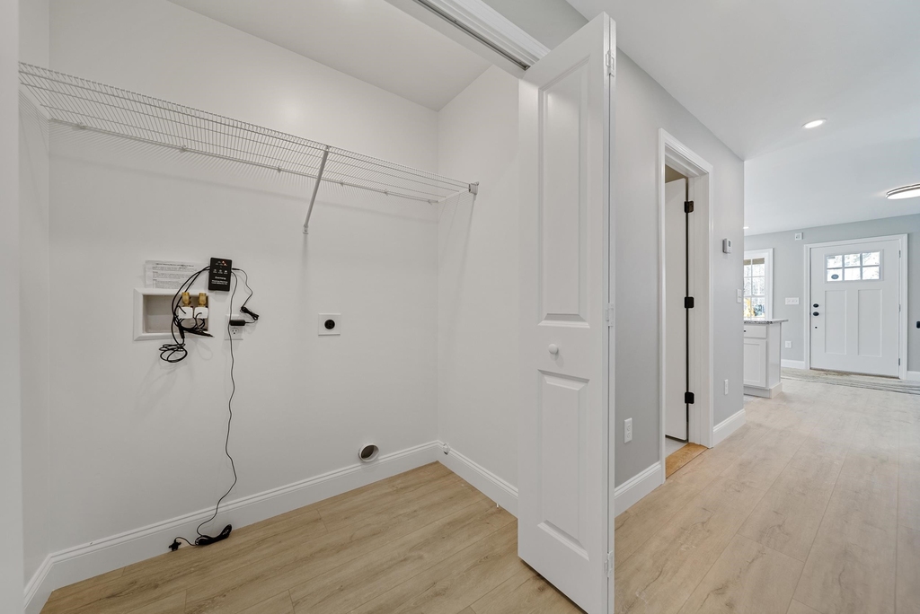 136 S Main - Photo 8