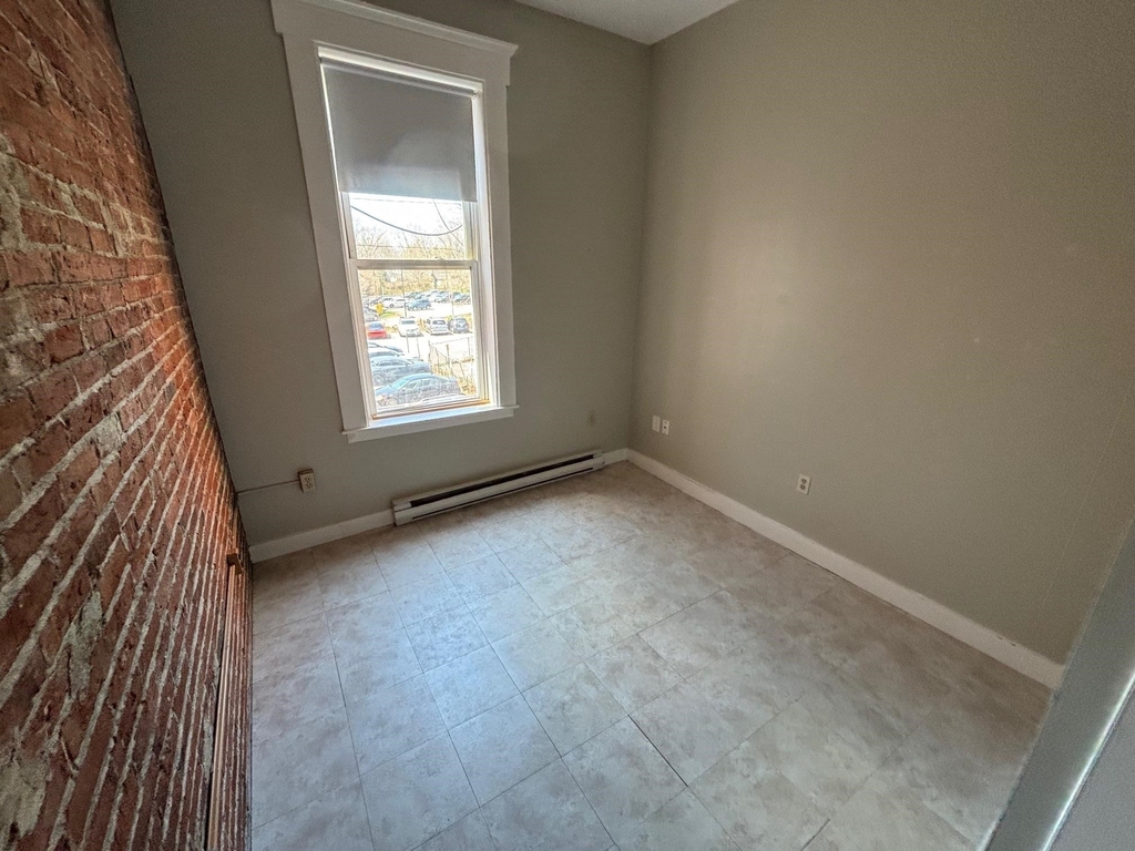 247 Main - Photo 7