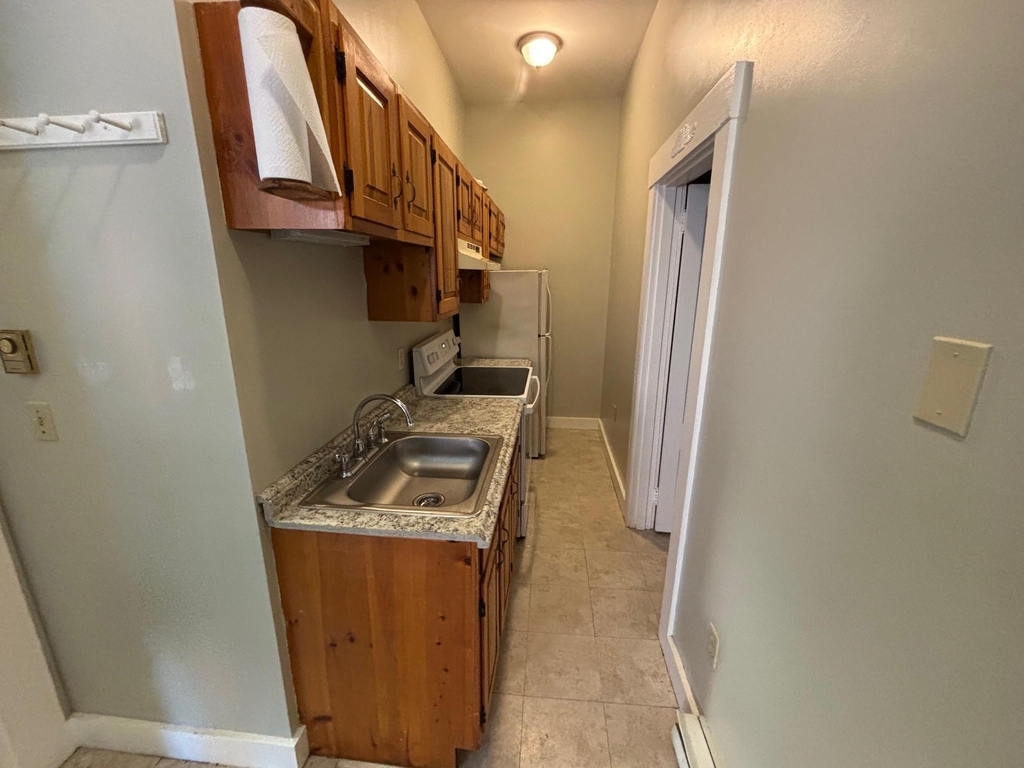 247 Main - Photo 2