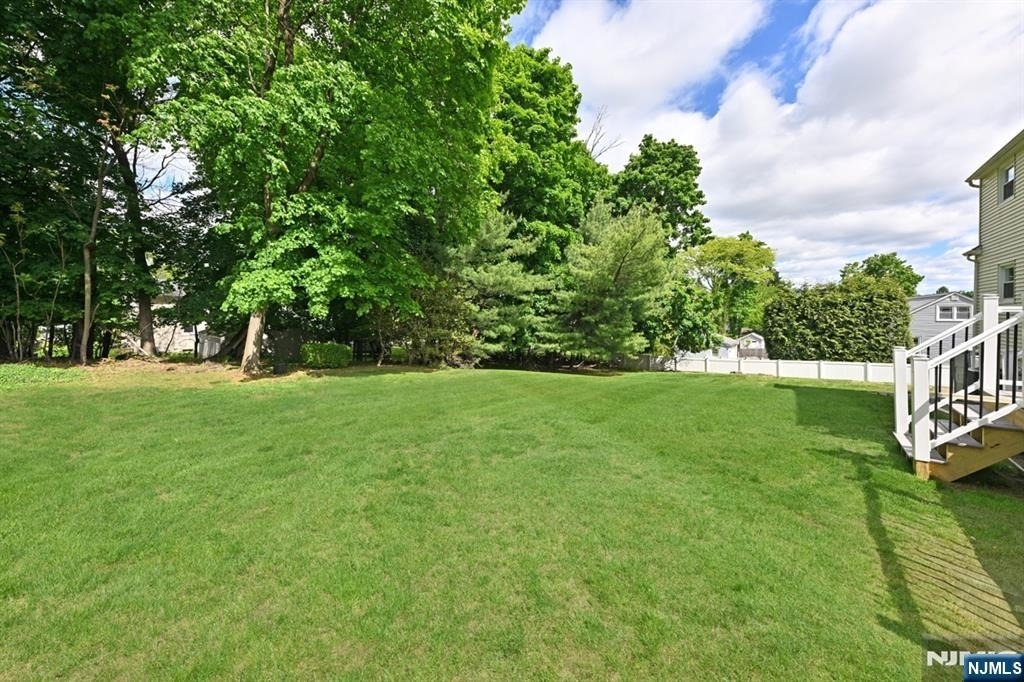 190 Madison - Photo 15