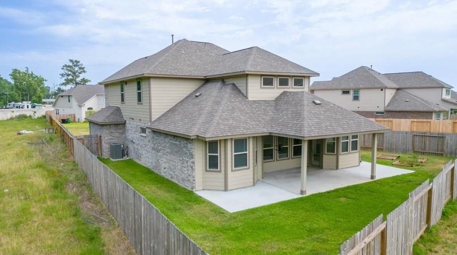 21449 Kings Guild Lane - Photo 2