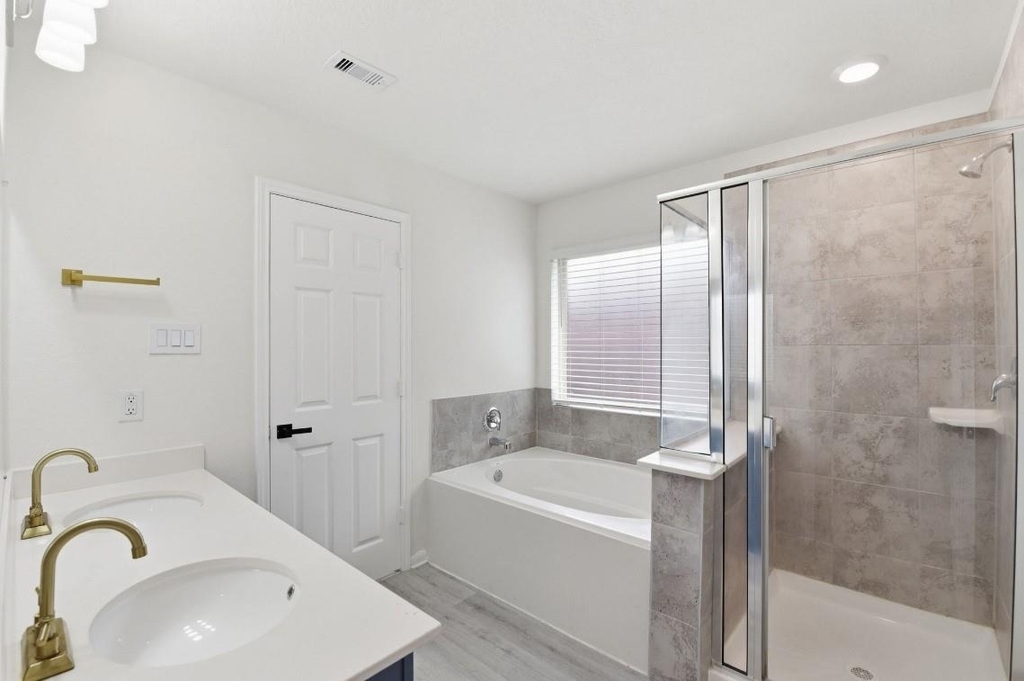 10433 Russell Pines Drive - Photo 19