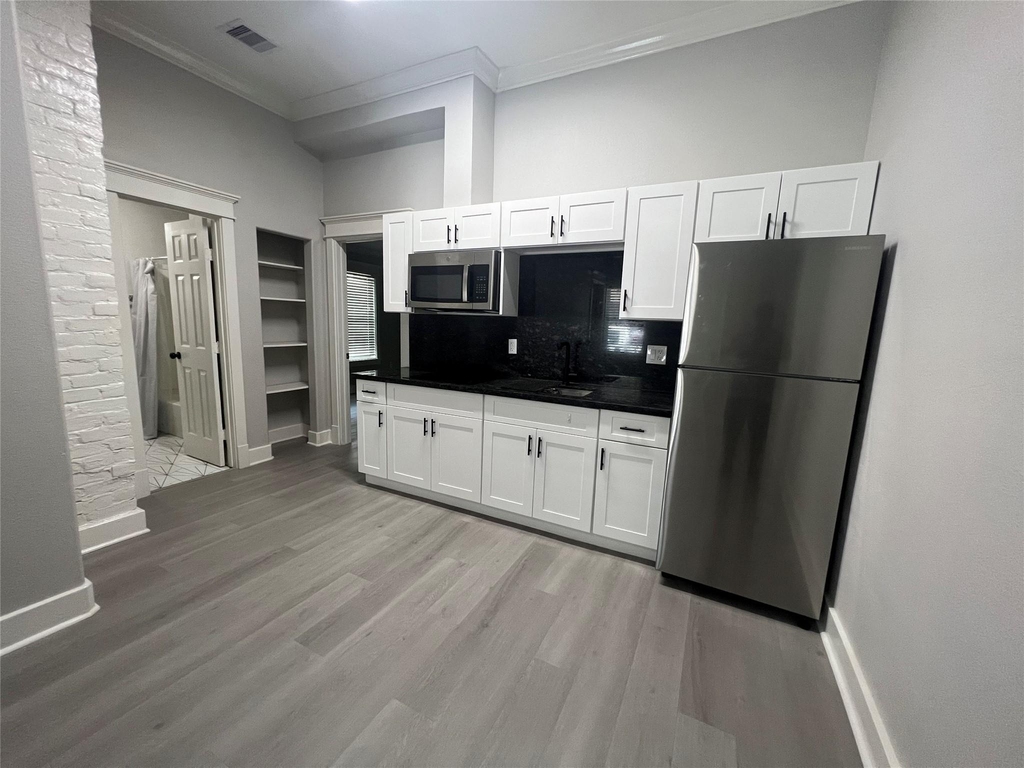 220 Redan Street - Photo 6
