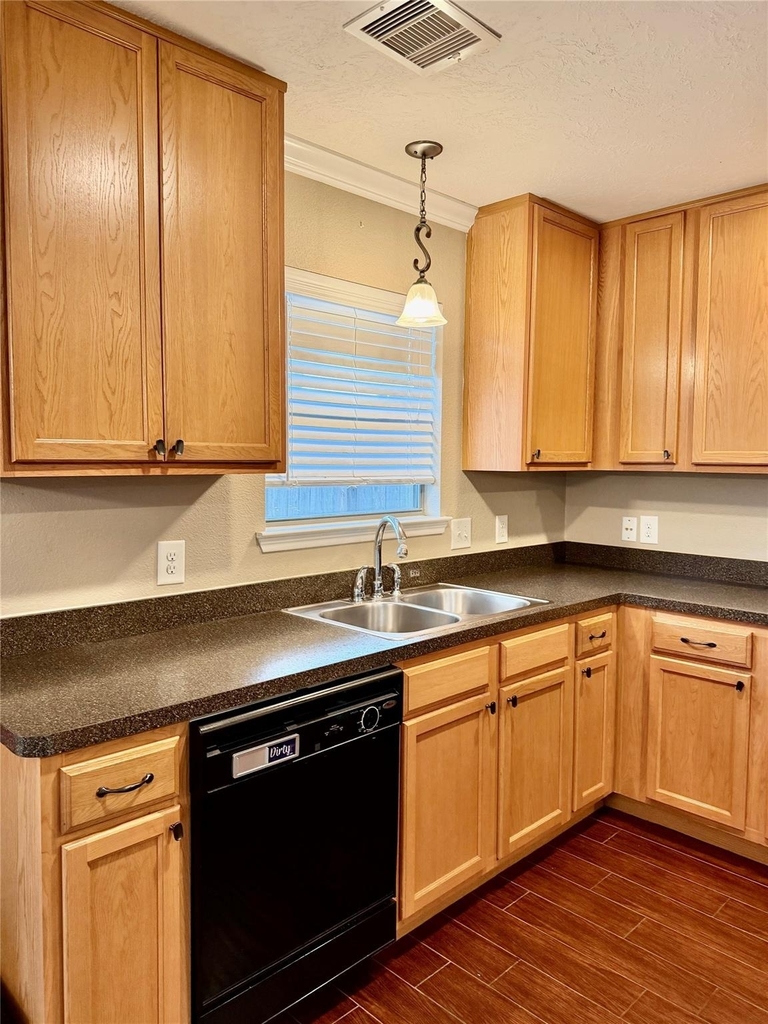 16010 Limestone Lake Drive - Photo 10