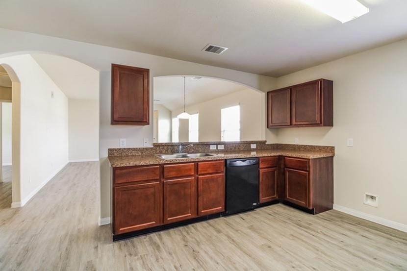 6301 Hogue Street - Photo 2