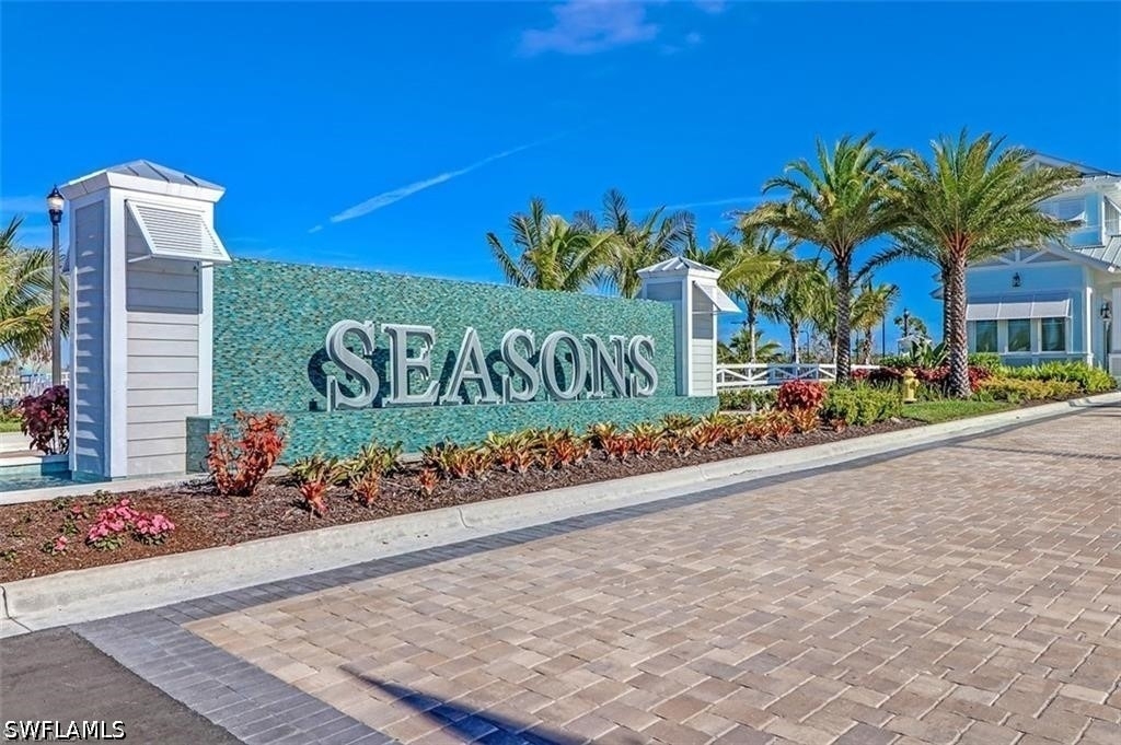 28165 Captiva Shell Loop - Photo 1