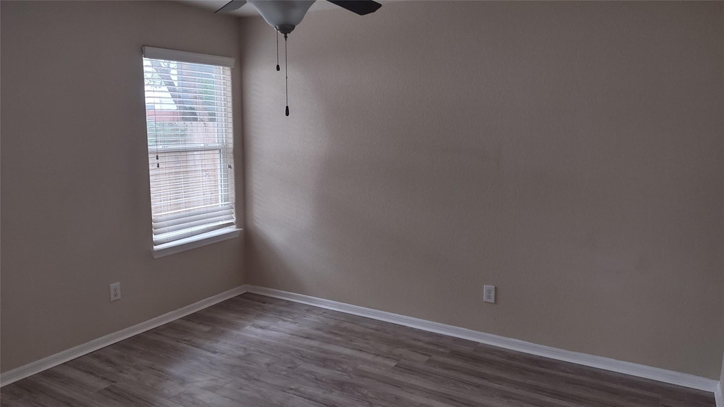 16800 Crestmont - Photo 12