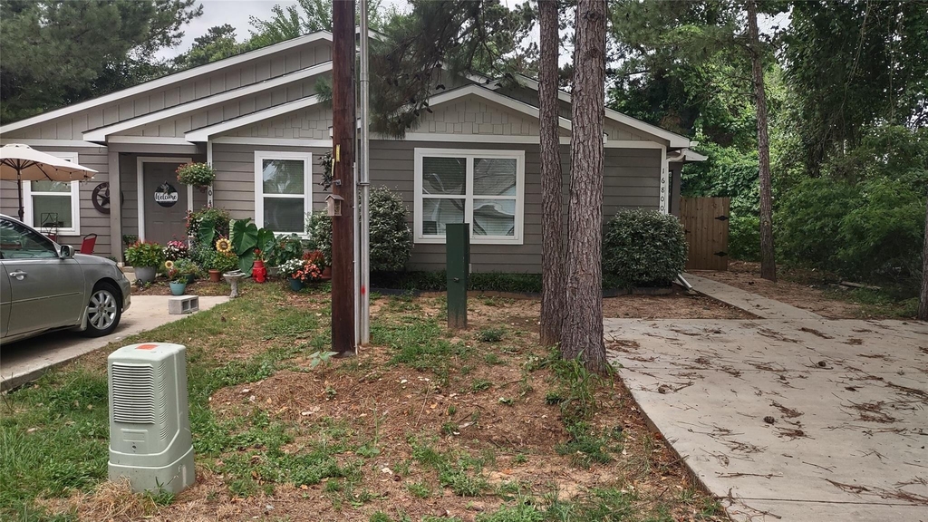 16800 Crestmont - Photo 1