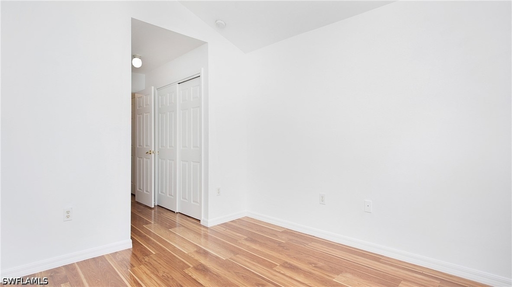 880 Hampton Circle - Photo 28