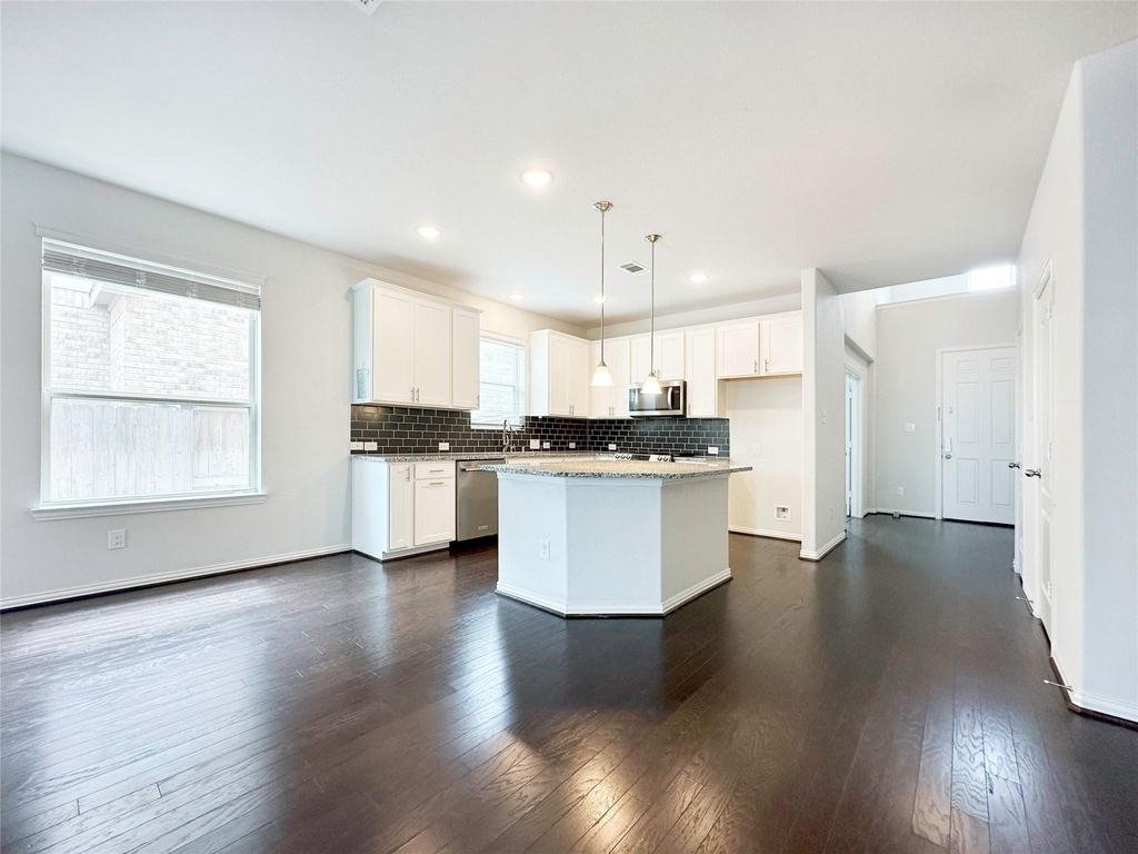 23610 Carducci Drive - Photo 8