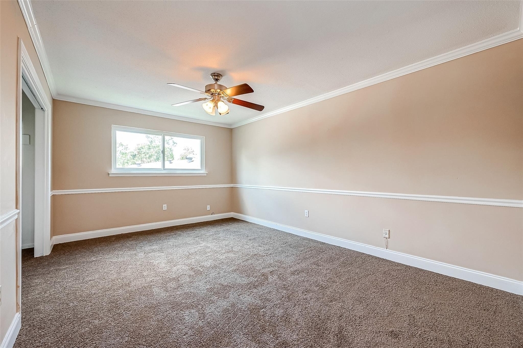 5023 Whispering Falls Drive - Photo 23
