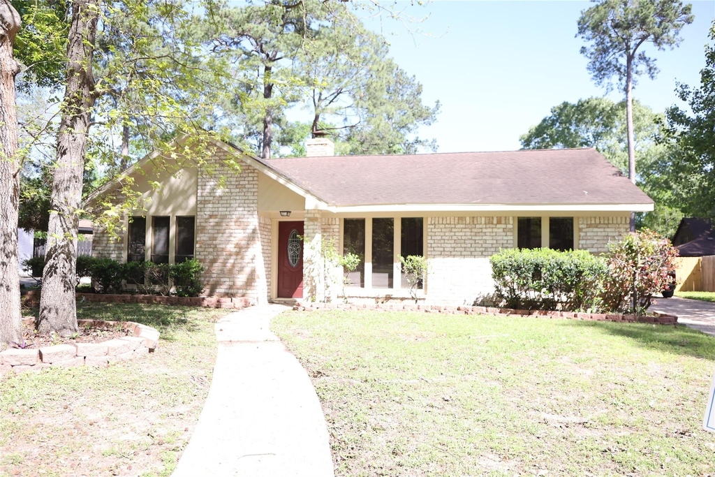 2215 Silver Falls Drive - Photo 0