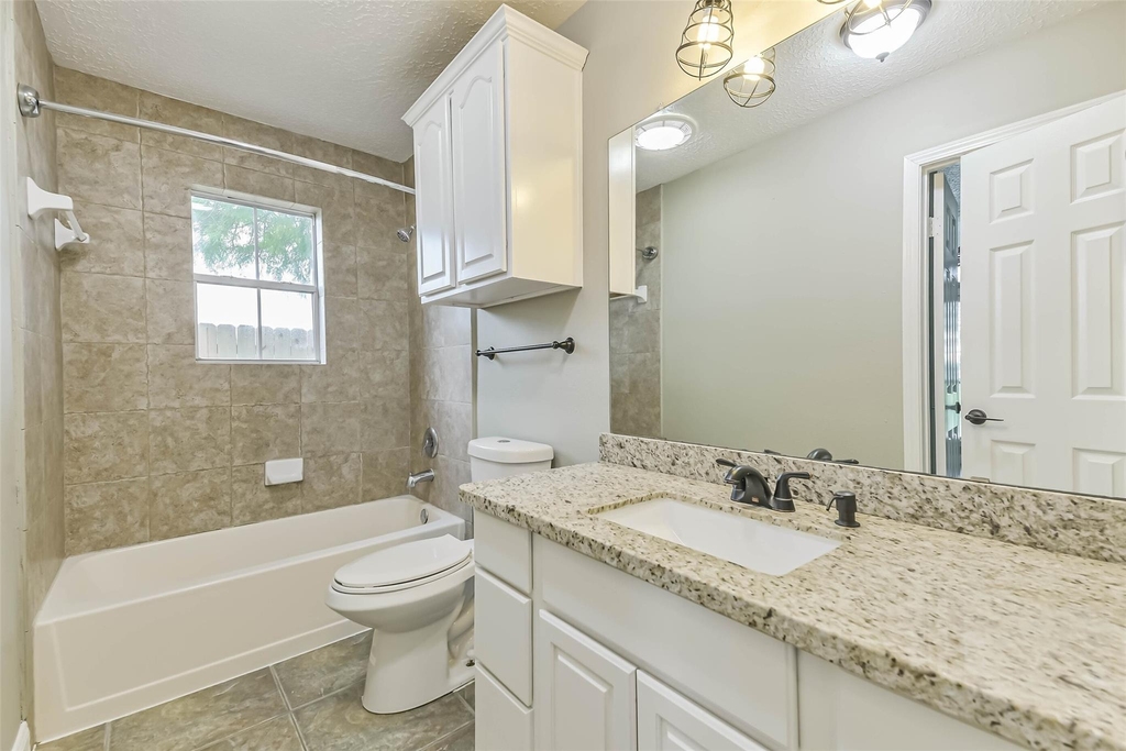 15320 Mound Road - Photo 33