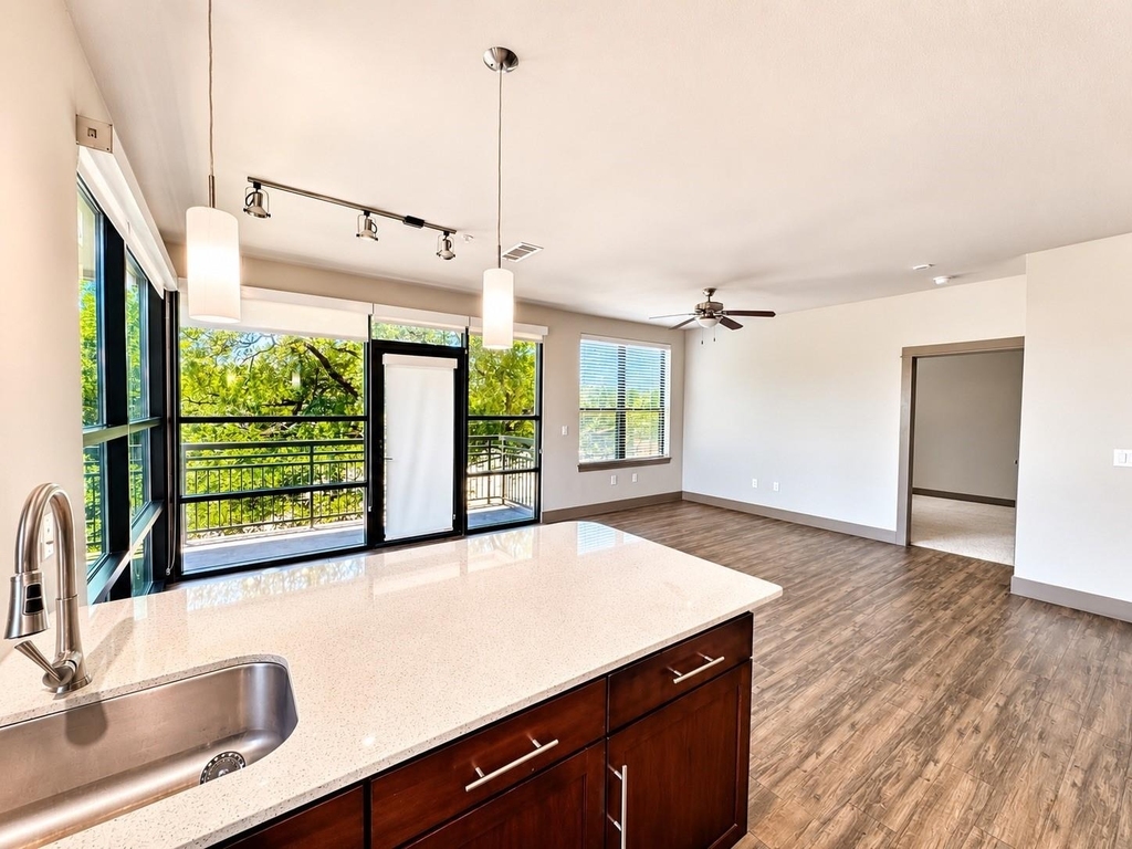 2910 Milam St Street - Photo 0