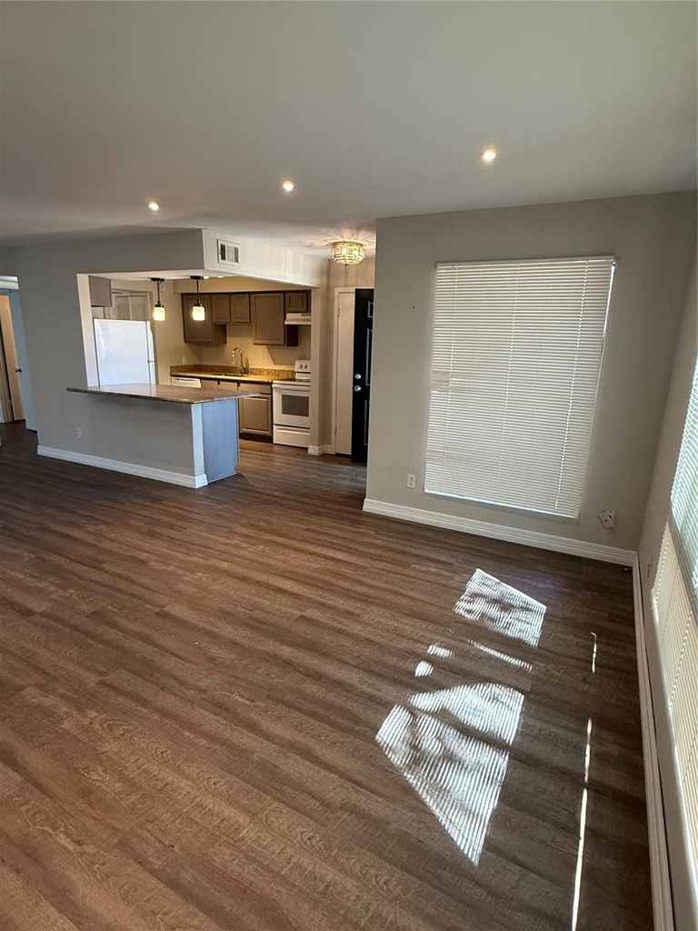 17202 Imperial Valley Drive - Photo 4