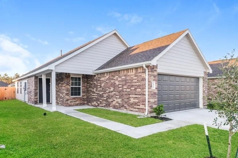 22336 Merlin Street - Photo 0