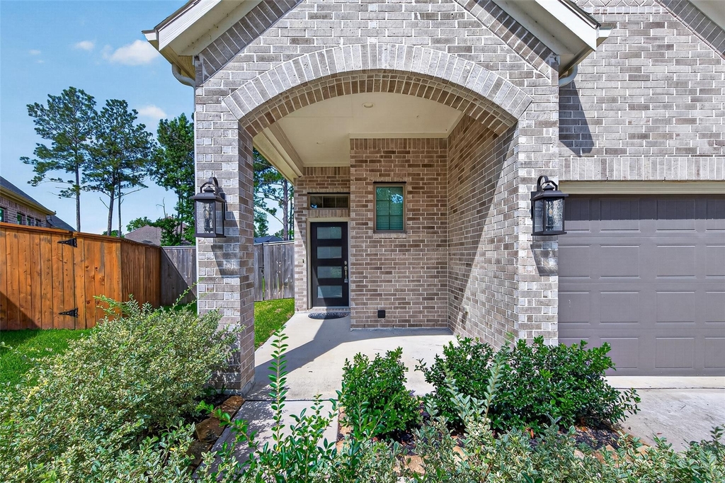 516 Shine Court - Photo 5
