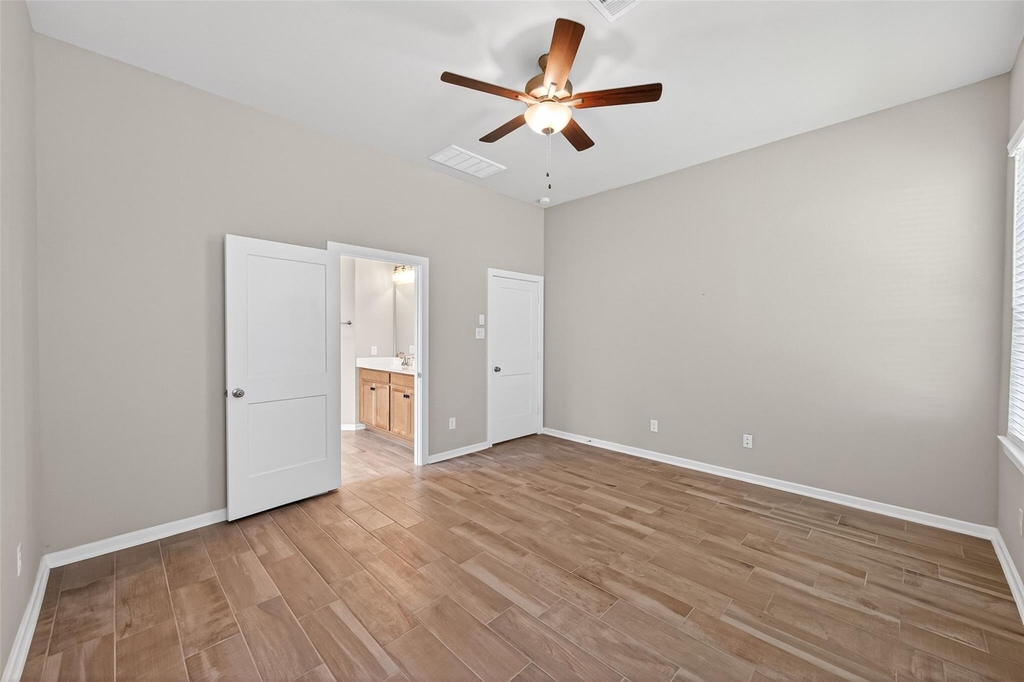 516 Shine Court - Photo 26