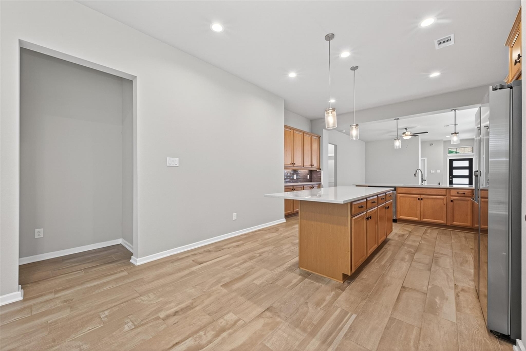 516 Shine Court - Photo 18