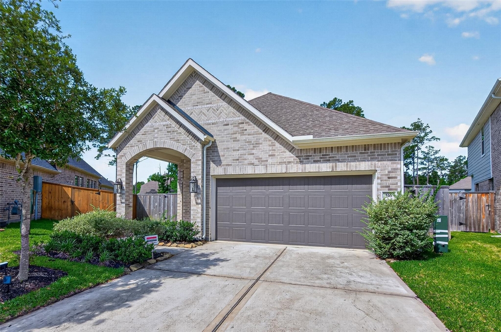 516 Shine Court - Photo 4