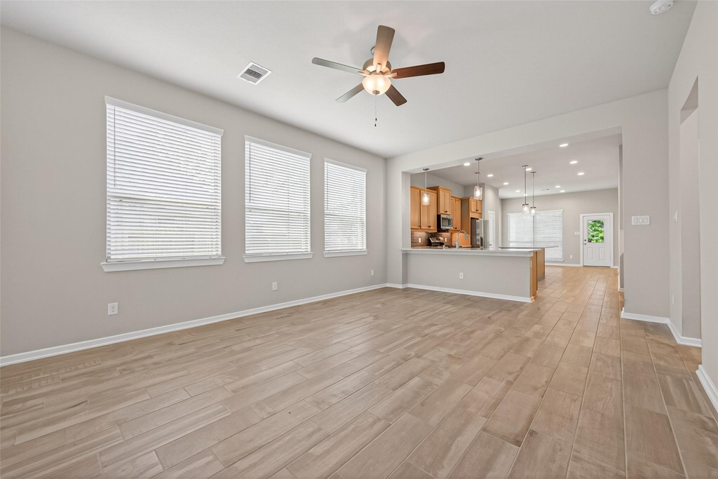516 Shine Court - Photo 9