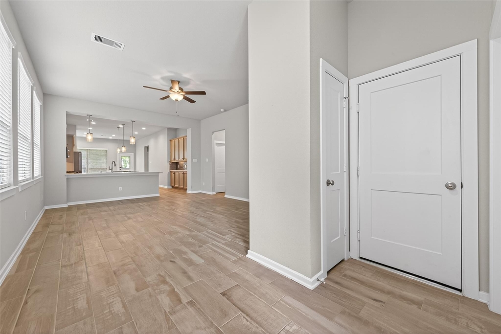 516 Shine Court - Photo 7