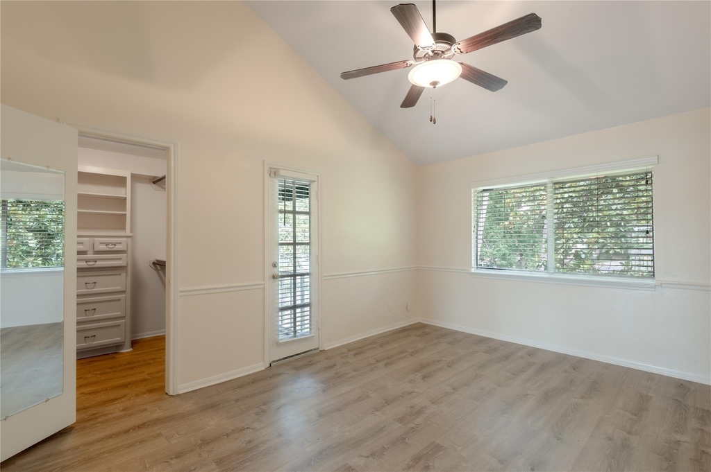 208 Waters Edge - Photo 11