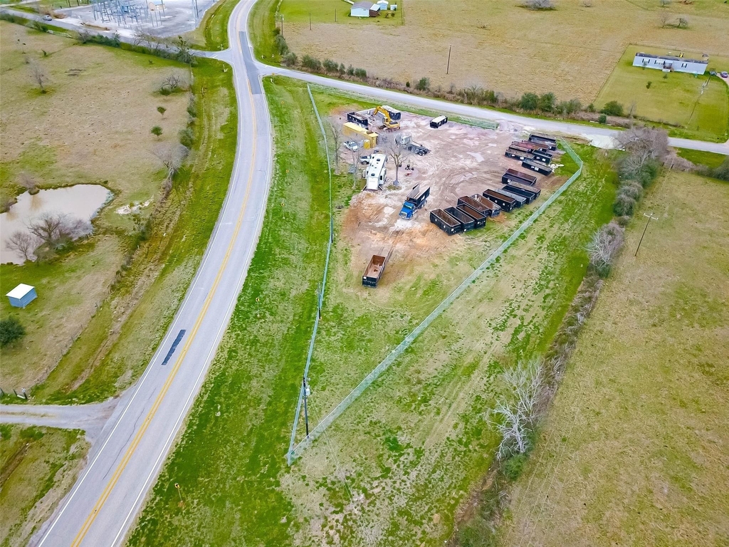 9655 Kerr Road - Photo 4