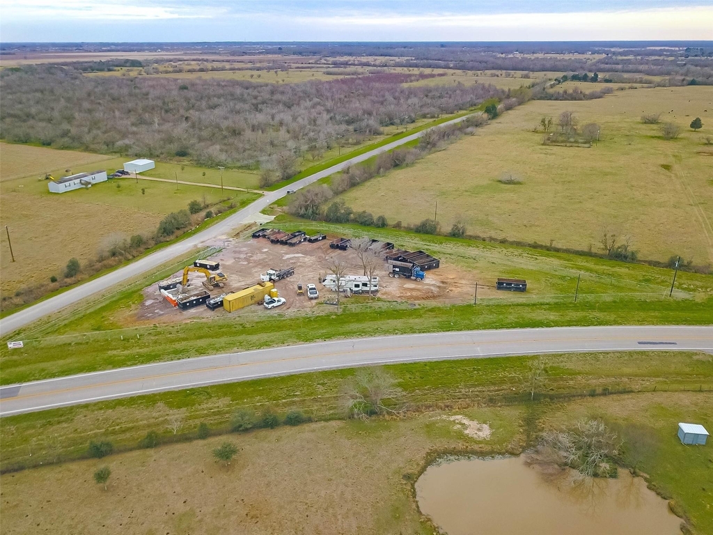 9655 Kerr Road - Photo 5
