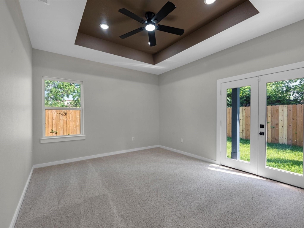 5201 Kenilwood Dr - Photo 12