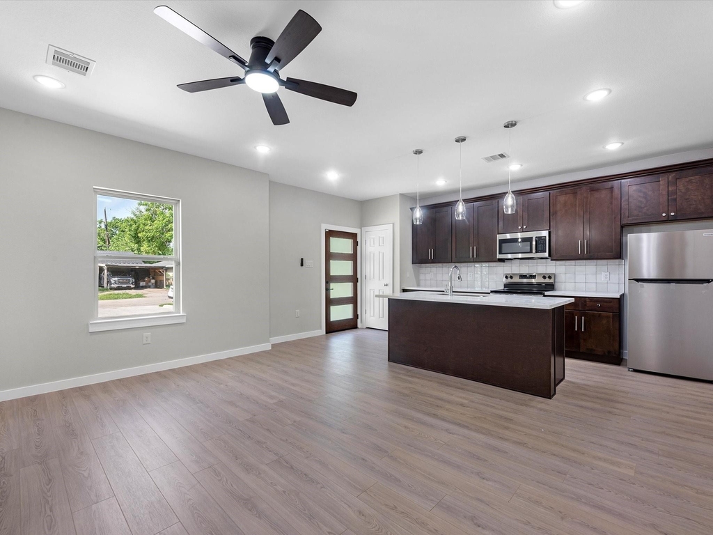 5201 Kenilwood Dr - Photo 7
