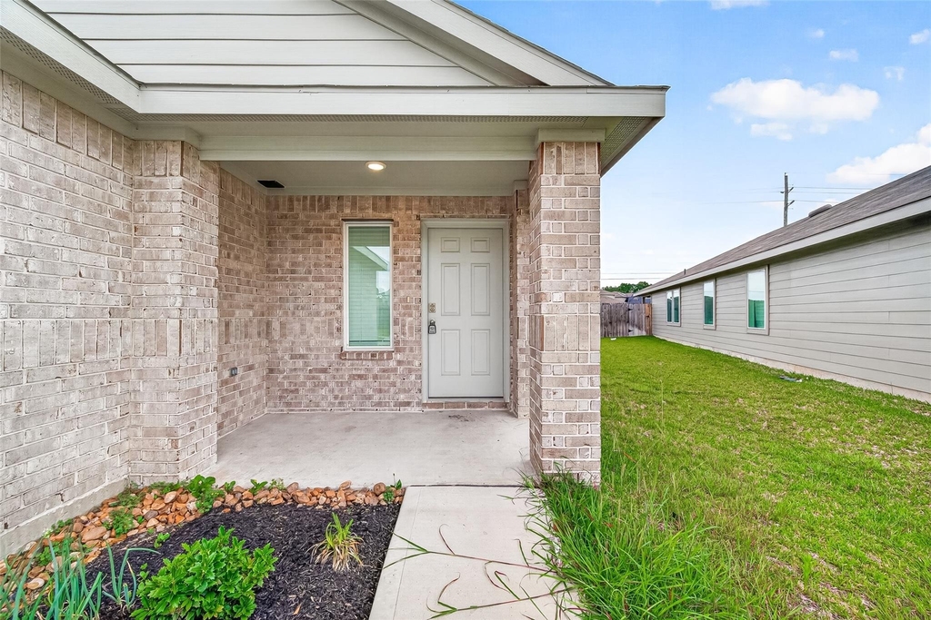 1710 Legacy Hills Drive - Photo 1