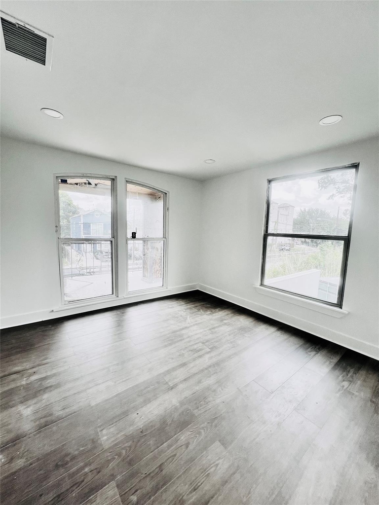 1713 Winter Street - Photo 8