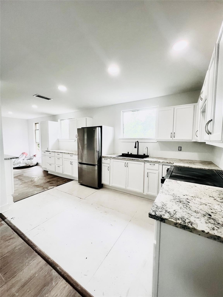 1713 Winter Street - Photo 1