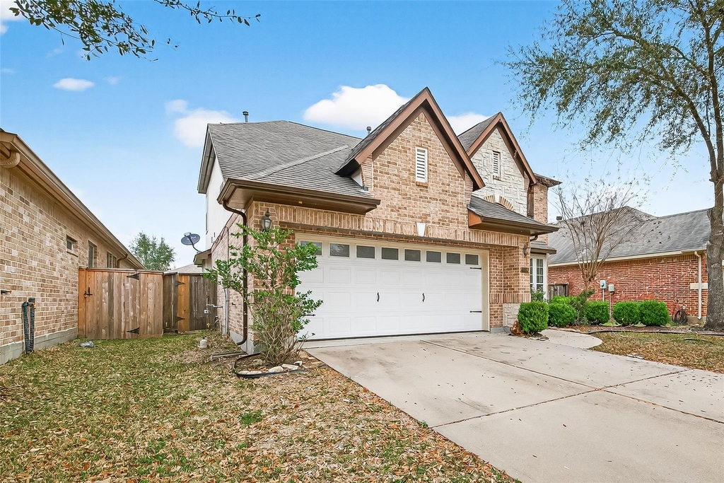 24526 Avellino Court - Photo 1