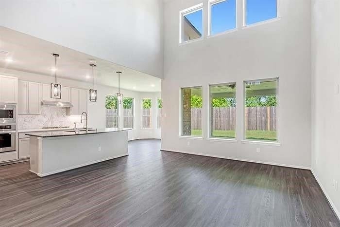 25435 Kidwiler Drive - Photo 2