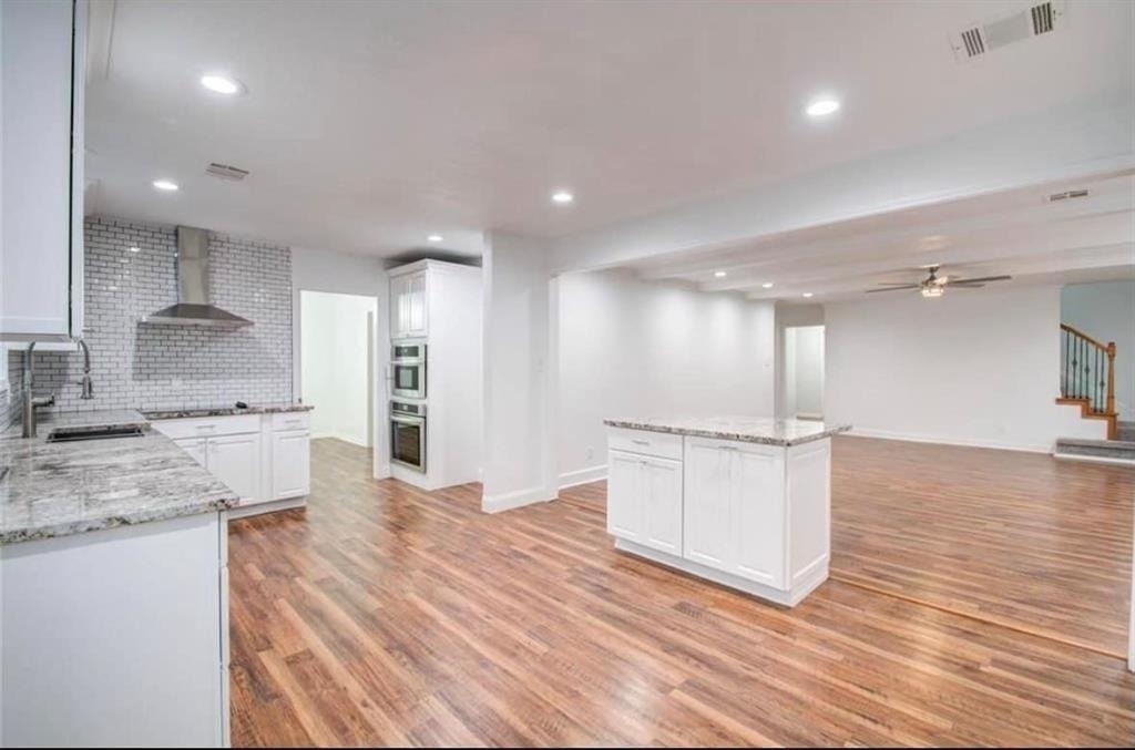 17211 Rolling Creek Drive - Photo 3