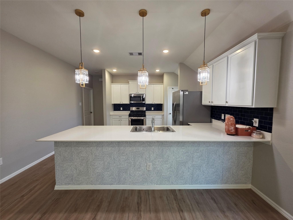 1942 Barrett Gables Drive - Photo 11