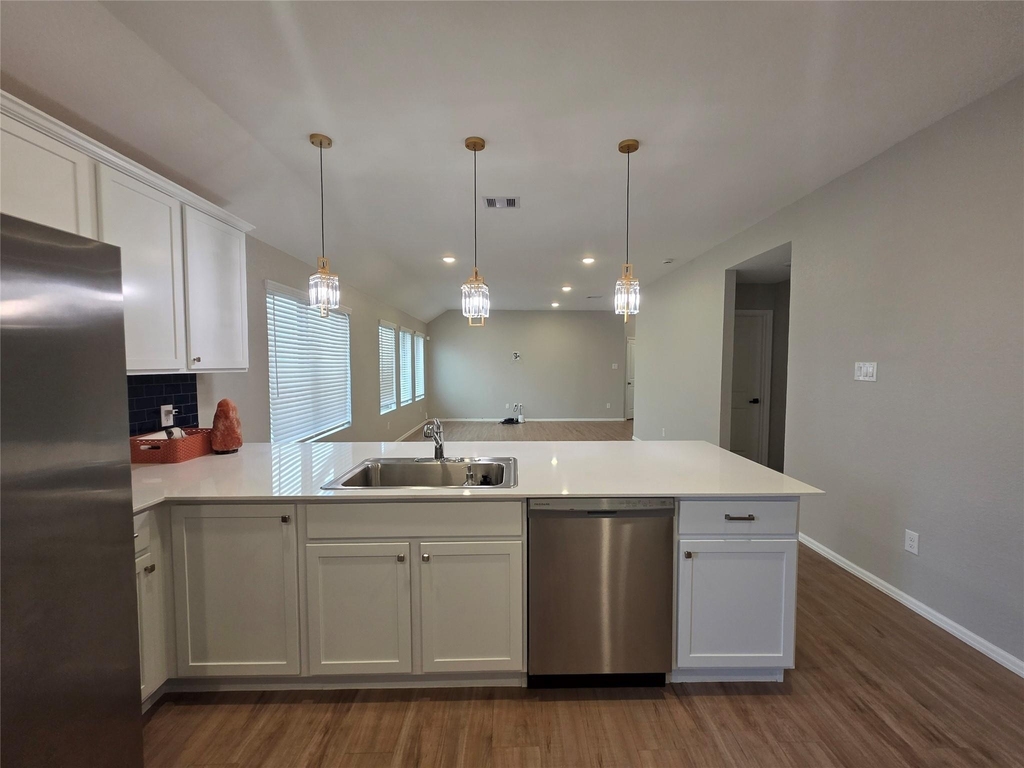 1942 Barrett Gables Drive - Photo 12