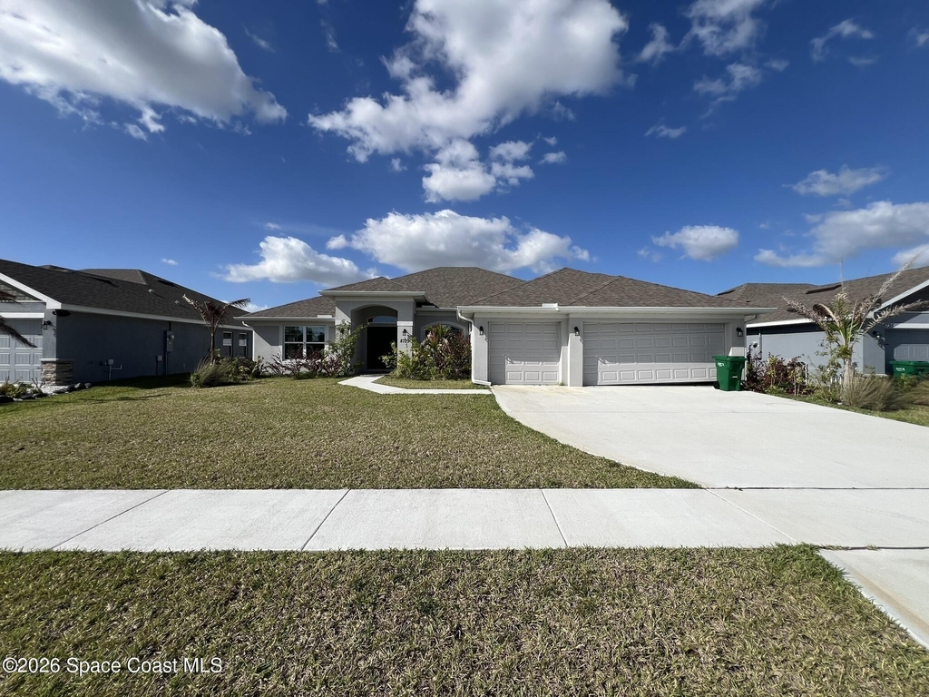 8729 Waterstone Boulevard - Photo 0