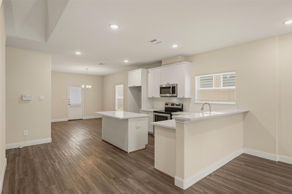 2218 Bringhurst Street - Photo 7