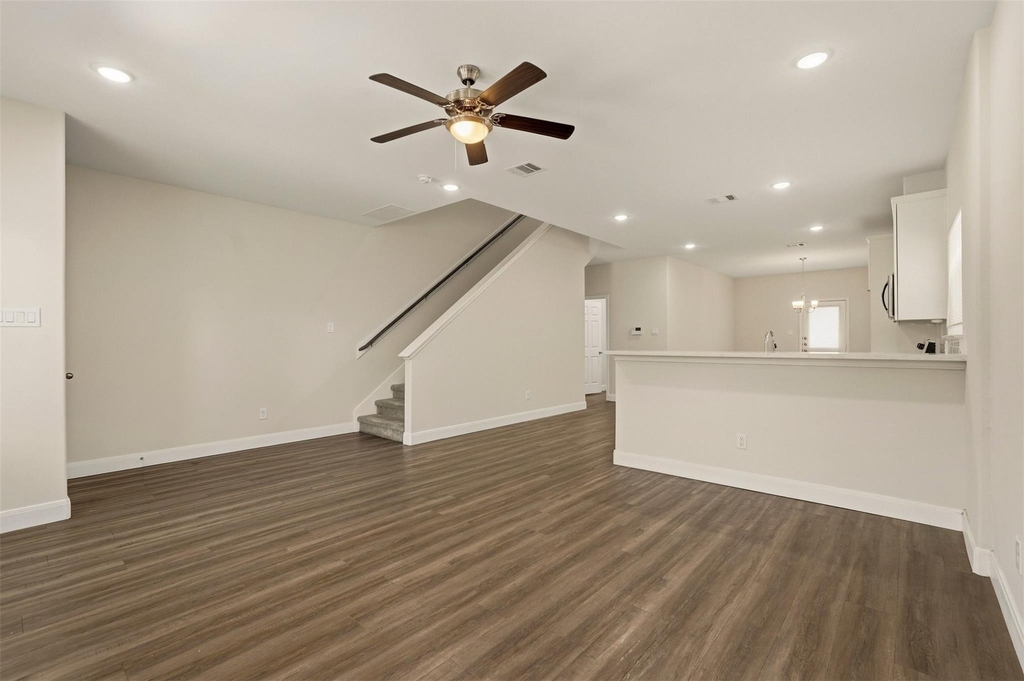 2218 Bringhurst Street - Photo 3