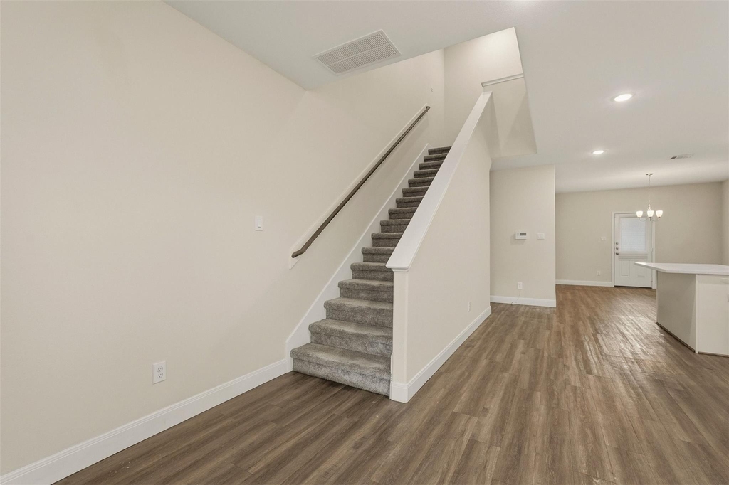 2218 Bringhurst Street - Photo 6