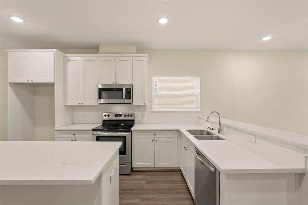 2218 Bringhurst Street - Photo 8
