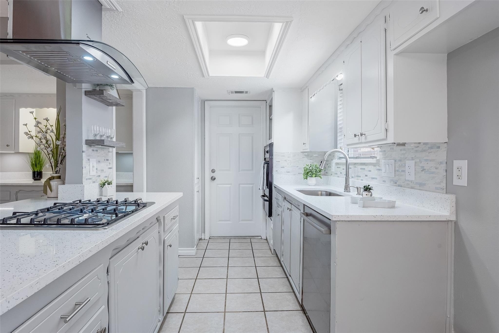 239 Blackwater Lane - Photo 14