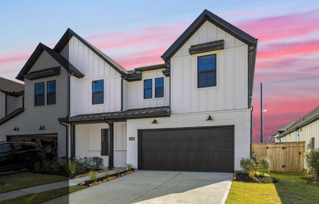 10326 Water Harbor Drive - Photo 1