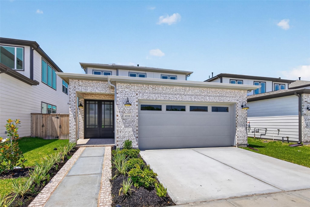 702 Sonfield Drive - Photo 0